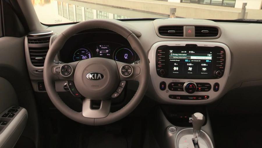  Kia Soul EV 2014 года  (фото 7 из 45)